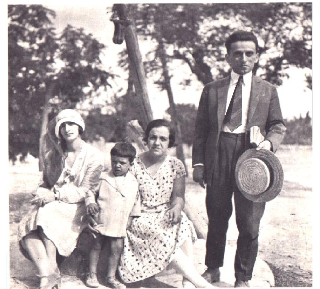 &Alpha;&rho;&chi;&epsilon;ί&omicron; &Gamma;&iota;ώ&rho;&gamma;&omicron;&upsilon; &Zeta;&epsilon;&beta;&epsilon;&lambda;ά&kappa;&eta;