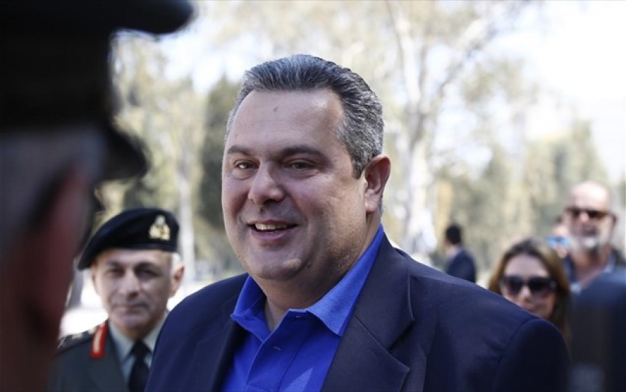 Ο υπουργός Άμυνας της κυβέρνησης ΣΥΡΙΖΑ--ΑΝΕΛ, Πάνος Καμμένος. Γνώριμη η ρητορική του, ότι οι ευρωπαίοι εταίροι μας είναι εχθροί της Ελλάδας. 