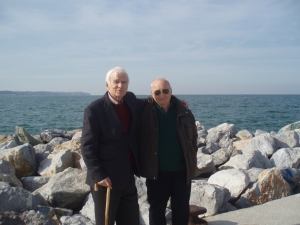 &Omicron; &Gamma;&iota;ώ&rho;&gamma;&omicron;&sigmaf; &Pi;&alpha;&gamma;&alpha;&nu;ό&sigmaf; &mu;&epsilon; &tau;&omicron;&nu; &pi;&omicron;&iota;&eta;&tau;ή &Lambda;&omicron;&upsilon;&kappa;ά &Kappa;&omicron;ύ&sigma;&omicron;&upsilon;&lambda;&alpha;.