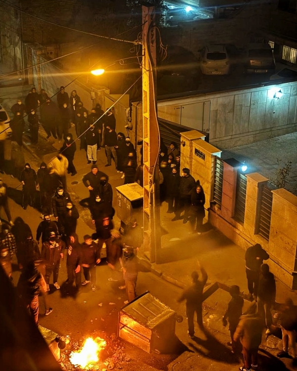 &Omicron; &Omicron;&Eta;&Epsilon; &kappa;&alpha;&iota; &eta; &nu;&omicron;&mu;&iota;&mu;&omicron;&pi;&omicron;ί&eta;&sigma;&eta; &tau;&omicron;&upsilon; &pi;&omicron;&lambda;έ&mu;&omicron;&upsilon;