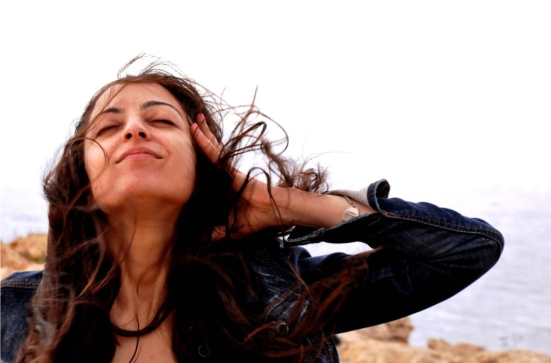 &Eta; &Alpha;&upsilon;&gamma;ή &Lambda;ί&lambda;&lambda;&eta;.  