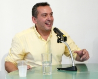 O &Chi;&rho;ή&sigma;&tau;&omicron;&sigmaf; &Tau;&sigma;&iota;ό&lambda;&kappa;&alpha;&sigmaf;, &sigma;&tau;&iota;&sigmaf; 24 &Iota;&omicron;&upsilon;&nu;ί&omicron;&upsilon; 2014, &sigma;&tau;&omicron;&nu; &chi;ώ&rho;&omicron; &tau;&eta;&sigmaf; cheapart, &sigma;&tau;&alpha; &Epsilon;&xi;ά&rho;&chi;&epsilon;&iota;&alpha;.