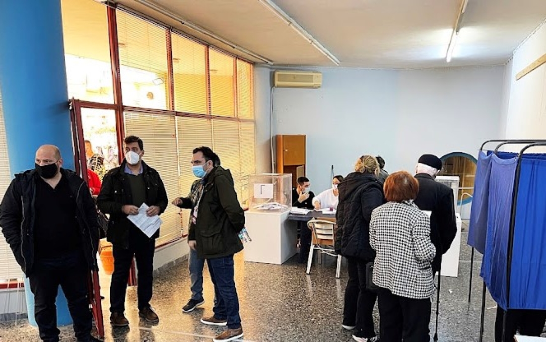 12 Δεκεμβρίου 2021. Ψηφοφορία σε εκλογικό κέντρο στη Μεσσηνία. 