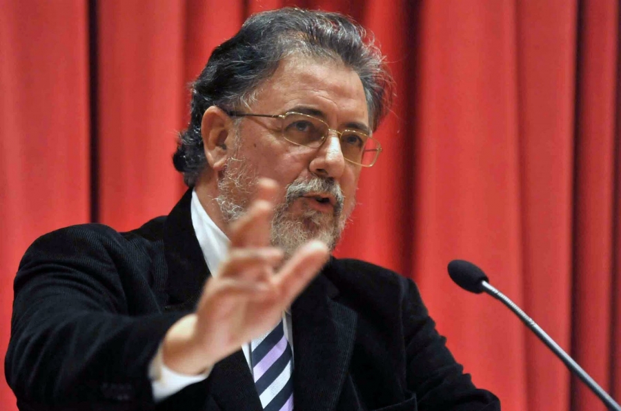 &Omicron; &upsilon;&pi;&omicron;&upsilon;&rho;&gamma;ό&sigmaf; &Epsilon;&sigma;&omega;&tau;&epsilon;&rho;&iota;&kappa;ώ&nu; &Gamma;&iota;ά&nu;&nu;&eta;&sigmaf; &Pi;&alpha;&nu;&omicron;ύ&sigma;&eta;&sigmaf;.