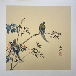 Yichan Li, Τρία πουλιά σε δέντρο, ακουαρέλα σε χαρτί, 38,1x38,1 εκ.