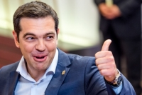 &Omicron; &Alpha;&lambda;έ&xi;&eta;&sigmaf; &Tau;&sigma;ί&pi;&rho;&alpha;&sigmaf;.