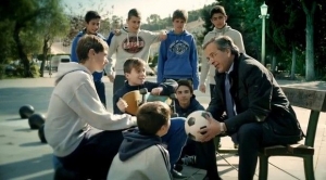 &Omicron; &alpha;&rho;&chi;&eta;&gamma;ό&sigmaf; &tau;&eta;&sigmaf; &Nu;έ&alpha;&sigmaf; &Delta;&eta;&mu;&omicron;&kappa;&rho;&alpha;&tau;ί&alpha;&sigmaf;, &Alpha;&nu;&tau;ώ&nu;&eta;&sigmaf; &Sigma;&alpha;&mu;&alpha;&rho;ά&sigmaf;, &sigma;&tau;&omicron; &pi;&rho;ώ&tau;&omicron; &sigma;&pi;&omicron;&tau; &tau;&eta;&sigmaf; &pi;&rho;&omicron;&epsilon;&kappa;&lambda;&omicron;&gamma;&iota;&kappa;ή&sigmaf; &kappa;&alpha;&mu;&pi;ά&nu;&iota;&alpha;&sigmaf; &tau;&omicron;&upsilon; &kappa;ό&mu;&mu;&alpha;&tau;ό&sigmaf; &tau;&omicron;&upsilon;.