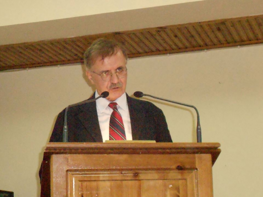 &Omicron; &Alpha;&sigma;&tau;έ&rho;&iota;&omicron;&sigmaf; &Kappa;&alpha;&tau;&sigma;&alpha;&mu;&omicron;ύ&rho;&eta;&sigmaf;. 