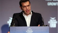 O &pi;&rho;&omega;&theta;&upsilon;&pi;&omicron;&upsilon;&rho;&gamma;ό&sigmaf; &Alpha;&lambda;έ&xi;&eta;&sigmaf; &Tau;&sigma;ί&pi;&rho;&alpha;&sigmaf; &sigma;&tau;&omicron; &beta;ή&mu;&alpha; &tau;&omicron;&upsilon; &Phi;ό&rho;&omicron;&upsilon;&mu; &tau;&omega;&nu; &Delta;&epsilon;&lambda;&phi;ώ&nu;.