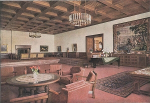 Περ. 1936. Το μεγάλο σαλόνι στο εξοχικό του Χίτλερ, στο Μπέργκχοφ της Βαυαρίας. Φωτογραφία του Χάινριχ Χόφμαν, προσωπικού φωτογράφου του Φύρερ.  