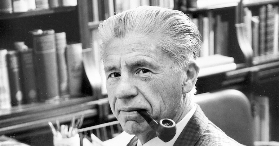 &Omicron; M. H. Abrams &tau;&omicron; 1971. &Delta;ί&delta;&alpha;&xi;&epsilon; &sigma;&tau;&omicron; Cornell &pi;&epsilon;&rho;ί &tau;&alpha; 40 &chi;&rho;ό&nu;&iota;&alpha;.