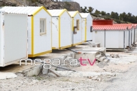 &Kappa;&alpha;&iota; &eta; &kappa;&upsilon;&beta;έ&rho;&nu;&eta;&sigma;&eta; &Sigma;&Upsilon;&Rho;&Iota;&Zeta;&Alpha; ή&theta;&epsilon;&lambda;&epsilon; &tau;&omicron;&upsilon;&sigmaf; &Rho;&omicron;&mu;ά &Chi;&alpha;&lambda;&alpha;&nu;&delta;&rho;ί&omicron;&upsilon; &sigma;&tau;&omicron; ό&rho;&omicron;&sigmaf; &Pi;&alpha;&tau;έ&rho;&alpha;&sigmaf; - &alpha;&pi;' ό&pi;&omicron;&upsilon; &tau;&omicron; &pi;&alpha;&rho;ά&pi;&eta;&gamma;&mu;&alpha; &tau;&eta;&sigmaf; &phi;&omega;&tau;&omicron;&gamma;&rho;&alpha;&phi;ί&alpha;&sigmaf;, &pi;&omicron;&upsilon; &alpha;&nu;&alpha;&delta;&eta;&mu;&omicron;&sigma;&iota;&epsilon;ύ&epsilon;&tau;&alpha;&iota; &alpha;&pi;ό &tau;&eta;&nu; &iota;&sigma;&tau;&omicron;&sigma;&epsilon;&lambda;ί&delta;&alpha; &tau;&omicron;&upsilon; Megara TV.