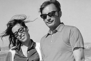 Δεκαετία του 1960. Ο Γιώργος Παγανός με τη σύζυγό του.    