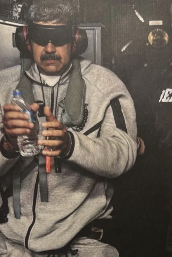 &nbsp;&Omicron; &Tau;&rho;&alpha;&mu;&pi; &omega;&sigmaf; &mu;&epsilon;&gamma;&alpha;&lambda;ό&sigma;&omega;&mu;&omicron;&sigmaf; &Pi;&omicron;ύ&tau;&iota;&nu;