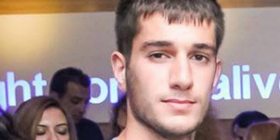 &Omicron; &alpha;&upsilon;&tau;ό&chi;&epsilon;&iota;&rho;&alpha;&sigmaf;, &theta;ύ&mu;&alpha; &tau;&omicron;&upsilon; bullying, &Beta;&alpha;&gamma;&gamma;έ&lambda;&eta;&sigmaf; &Gamma;&iota;&alpha;&kappa;&omicron;&upsilon;&mu;ά&kappa;&eta;&sigmaf;.
