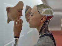 &Eta; &Alpha;&lambda;ί&sigma;&iota;&alpha; &Beta;&iota;&kappa;ά&nu;&tau;&epsilon;&rho; &sigma;&tau;&omicron; Ex Machina.