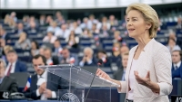 &Eta; &Omicron;ύ&rho;&sigma;&omicron;&upsilon;&lambda;&alpha; &phi;&omicron;&nu; &nu;&tau;&epsilon;&rho; &Lambda;ά&iota;&epsilon;&nu; &sigma;&tau;&omicron; &Epsilon;&upsilon;&rho;&omega;&kappa;&omicron;&iota;&nu;&omicron;&beta;&omicron;ύ&lambda;&iota;&omicron;.