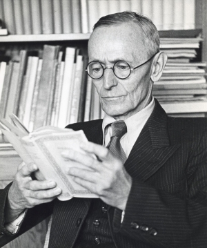 &Omicron; &Chi;έ&rho;&mu;&alpha;&nu; Έ&sigma;&sigma;&epsilon; (1877-1962).  