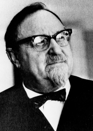 O Αλεξάντερ Οπάριν.  