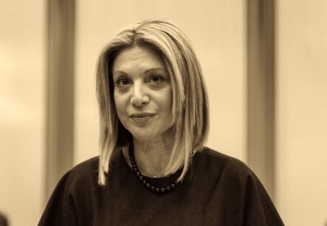 &Eta; &epsilon;&pi;έ&lambda;&alpha;&sigma;&eta; &tau;&eta;&sigmaf; &alpha;ή&theta;&epsilon;&iota;&alpha;&sigmaf;