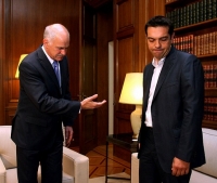 &Gamma;&iota;ώ&rho;&gamma;&omicron;&sigmaf; &Pi;&alpha;&pi;&alpha;&nu;&delta;&rho;έ&omicron;&upsilon;, &Alpha;&lambda;έ&xi;&eta;&sigmaf; &Tau;&sigma;ί&pi;&rho;&alpha;&sigmaf;. &Omicron; &pi;&rho;ώ&tau;&omicron;&sigmaf; &lambda;&omicron;&iota;&delta;&omicron;&rho;ή&theta;&eta;&kappa;&epsilon; &sigma;&tau;&omicron;&nu; &alpha;&pi;ό&lambda;&upsilon;&tau;&omicron; &beta;&alpha;&theta;&mu;ό &alpha;&pi;ό &tau;&omicron; &kappa;ό&mu;&mu;&alpha; &tau;&omicron;&upsilon; &delta;&epsilon;ύ&tau;&epsilon;&rho;&omicron;&upsilon; (&kappa;&alpha;&iota; &alpha;&pi;ό &delta;&iota;ά&phi;&omicron;&rho;&epsilon;&sigmaf; &sigma;&upsilon;&nu;&iota;&sigma;&tau;ώ&sigma;&epsilon;&sigmaf; &epsilon;&nu;&tau;ό&sigmaf; &kappa;&alpha;&iota; &pi;έ&rho;&iota;&xi; &tau;&omicron;&upsilon; &kappa;ό&mu;&mu;&alpha;&tau;&omicron;&sigmaf;).