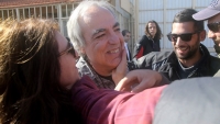 O &kappa;&alpha;&tau;&alpha;&delta;&iota;&kappa;&alpha;&sigma;&mu;έ&nu;&omicron;&sigmaf; &gamma;&iota;&alpha; &delta;&omicron;&lambda;&omicron;&phi;&omicron;&nu;ί&epsilon;&sigmaf; &tau;&rho;&omicron;&mu;&omicron;&kappa;&rho;ά&tau;&eta;&sigmaf; &tau;&eta;&sigmaf; 17 &Nu;&omicron;έ&mu;&beta;&rho;&eta; &pi;&nu;&iota;&gamma;&mu;έ&nu;&omicron;&sigmaf; &sigma;&tau;&iota;&sigmaf; &alpha;&gamma;&kappa;&alpha;&lambda;&iota;έ&sigmaf; ό&sigma;&omega;&nu; &tau;&omicron;&nu; &upsilon;&pi;&omicron;&delta;έ&chi;&theta;&eta;&kappa;&alpha;&nu;, &tau;&eta;&nu; &eta;&mu;έ&rho;&alpha; &pi;&omicron;&upsilon; έ&lambda;&alpha;&beta;&epsilon; &delta;&iota;ή&mu;&epsilon;&rho;&eta; ά&delta;&epsilon;&iota;&alpha; &alpha;&pi;ό &tau;&iota;&sigmaf; &phi;&upsilon;&lambda;&alpha;&kappa;έ&sigmaf; &Kappa;&omicron;&rho;&upsilon;&delta;&alpha;&lambda;&lambda;&omicron;ύ.