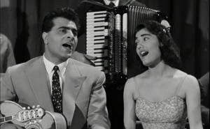 &Omicron; &Sigma;&tau;έ&lambda;&iota;&omicron;&sigmaf; &Kappa;&alpha;&zeta;&alpha;&nu;&tau;&zeta;ί&delta;&eta;&sigmaf; &kappa;&alpha;&iota; &eta; &Mu;&alpha;&rho;&iota;&nu;έ&lambda;&lambda;&alpha; &sigma;&tau;&omicron; &pi;ά&lambda;&kappa;&omicron;. 