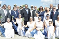 30 &Sigma;&epsilon;&pi;&tau;&epsilon;&mu;&beta;&rho;ί&omicron;&upsilon; 2015. &Omicron; &upsilon;&pi;&omicron;&upsilon;&rho;&gamma;ό&sigmaf; Ά&mu;&upsilon;&nu;&alpha;&sigmaf; &Pi;ά&nu;&omicron;&sigmaf; &Kappa;&alpha;&mu;&mu;έ&nu;&omicron;&sigmaf; &pi;&epsilon;&rho;&iota;&sigma;&tau;&omicron;&iota;&chi;&iota;&sigma;&mu;έ&nu;&omicron;&sigmaf; &alpha;&pi;ό &kappa;&upsilon;&rho;ί&epsilon;&sigmaf; &mu;&epsilon; &pi;&omicron;&delta;ή&rho;&epsilon;&iota;&sigmaf; &chi;&iota;&tau;ώ&nu;&epsilon;&sigmaf;, &tau;&iota;&mu;ά &tau;&eta; &nu;&alpha;&upsilon;&mu;&alpha;&chi;ί&alpha; &tau;&eta;&sigmaf; &Sigma;&alpha;&lambda;&alpha;&mu;ί&nu;&alpha;&sigmaf;. &Omicron; &epsilon;&pi;&iota;&kappa;&epsilon;&phi;&alpha;&lambda;ή&sigmaf; &tau;&omega;&nu; &Alpha;&Nu;&Epsilon;&Lambda; &kappa;&upsilon;&beta;&epsilon;&rho;&nu;&eta;&tau;&iota;&kappa;ό&sigmaf; &epsilon;&tau;&alpha;ί&rho;&omicron;&sigmaf; &pi;&iota;&theta;&alpha;&nu;&omicron;&lambda;&omicron;&gamma;&epsilon;ί &tau;&eta;&nu; &upsilon;&pi;&omicron;&chi;&rho;&epsilon;&omega;&tau;&iota;&kappa;ή &sigma;&tau;&rho;ά&tau;&epsilon;&upsilon;&sigma;&eta; &kappa;&alpha;&iota; &tau;&omega;&nu; &gamma;&upsilon;&nu;&alpha;&iota;&kappa;ώ&nu;, &kappa;&alpha;&theta;ώ&sigmaf; &kappa;&alpha;&iota; &tau;&eta; &delta;&eta;&mu;&iota;&omicron;&upsilon;&rho;&gamma;ί&alpha; &sigma;&tau;&rho;&alpha;&tau;&iota;&omega;&tau;&iota;&kappa;ώ&nu; &lambda;&upsilon;&kappa;&epsilon;ί&omega;&nu;.