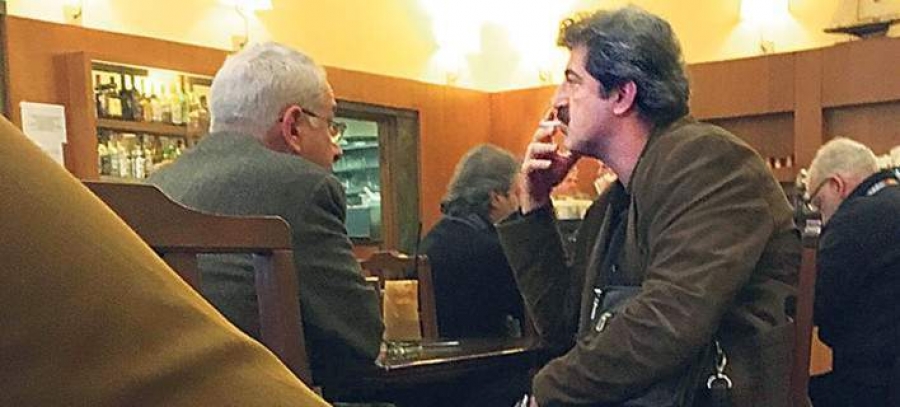 O &alpha;&nu;&alpha;&pi;&lambda;&eta;&rho;&omega;&tau;ή&sigmaf; &upsilon;&pi;&omicron;&upsilon;&rho;&gamma;ό&sigmaf; &Upsilon;&gamma;&epsilon;ί&alpha;&sigmaf; &Pi;&alpha;ύ&lambda;&omicron;&sigmaf; &Pi;&omicron;&lambda;ά&kappa;&eta;&sigmaf; &kappa;&alpha;&pi;&nu;ί&zeta;&epsilon;&iota; (&epsilon;&nu;ώ &alpha;&pi;&alpha;&gamma;&omicron;&rho;&epsilon;ύ&epsilon;&tau;&alpha;&iota;) &sigma;&tau;&omicron; &kappa;&alpha;&phi;&epsilon;&nu;&epsilon;ί&omicron; &tau;&eta;&sigmaf; &Beta;&omicron;&upsilon;&lambda;ή&sigmaf;!